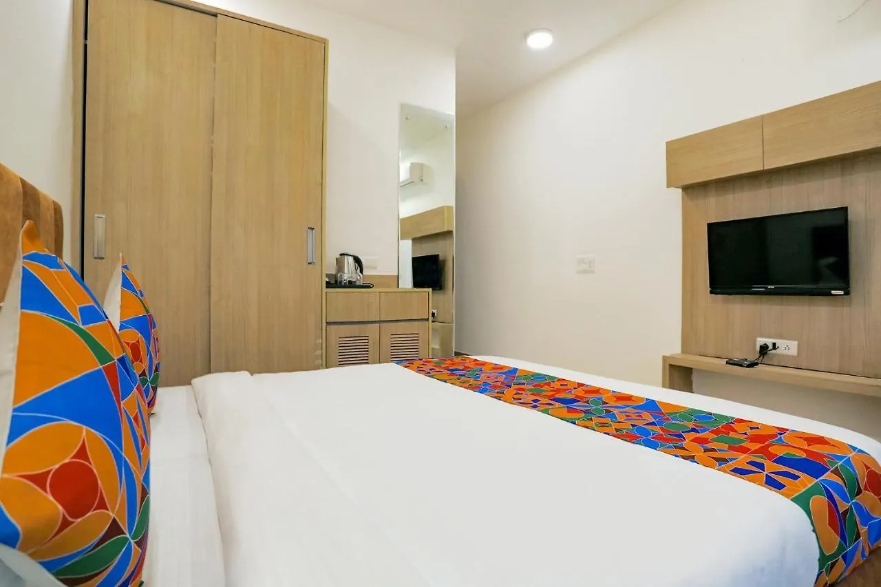 Fabhotel Ab Inn Huda City Center Gurgaon 3*,