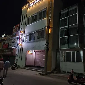 https://v-r-s-luxury-ac-dormitory-branch-2.mysorehotels.org