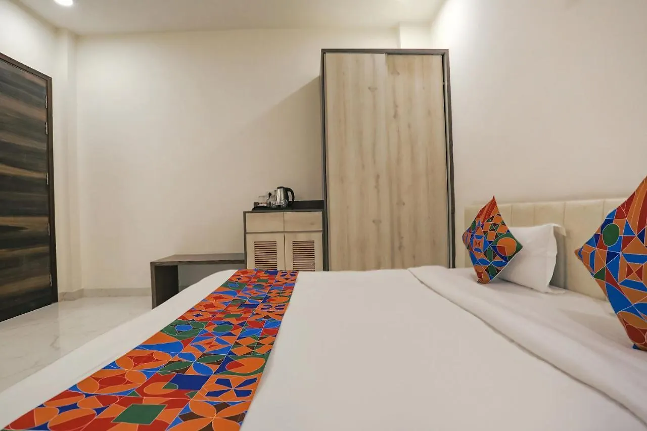 Hotel Fabhotel Ab Inn Huda City Center Gurgaon